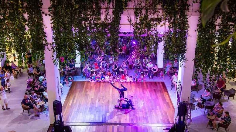 Alexandre Hotel Gala